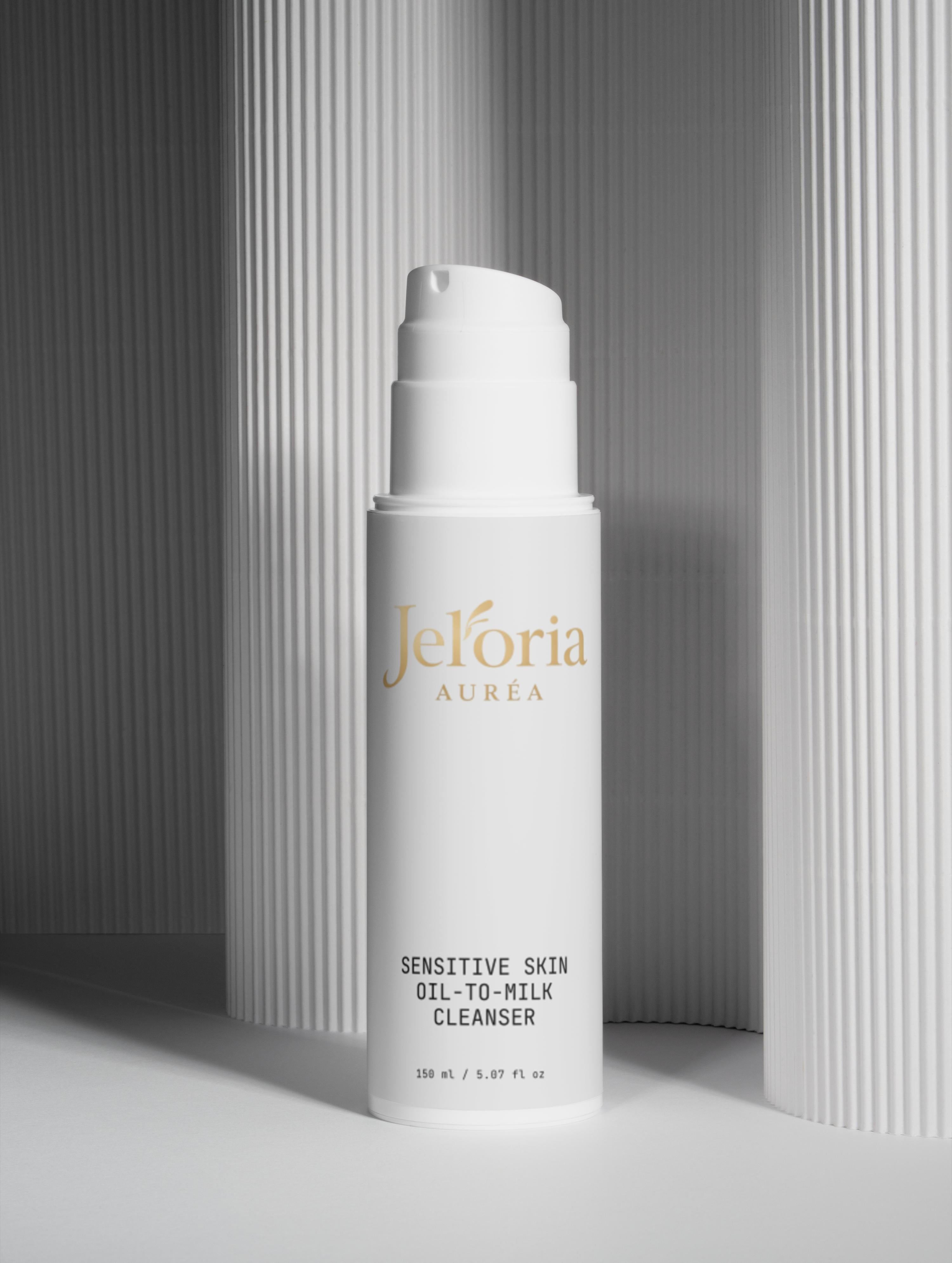 Sensitive Skin Oil-To-Milk Cleanser
